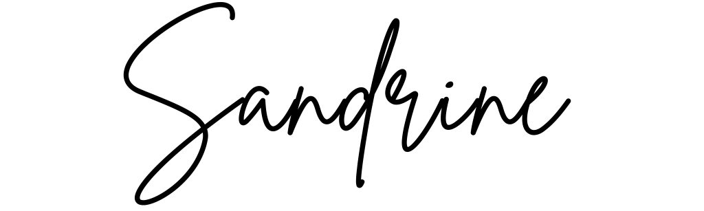 Image en-tête WordPress (Bannière extérieure (120 po × 36 po))(4) Signature manuscrite “Sandrine”